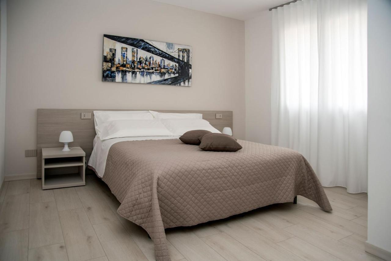Camelot Red - Appartamenti Verona Exterior foto