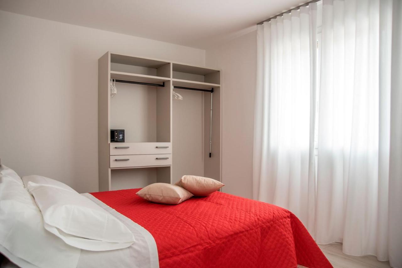 Camelot Red - Appartamenti Verona Exterior foto